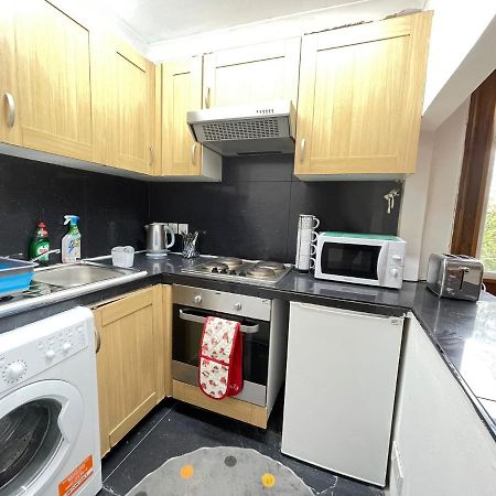لندن Private Double Room In Stratford المظهر الخارجي الصورة